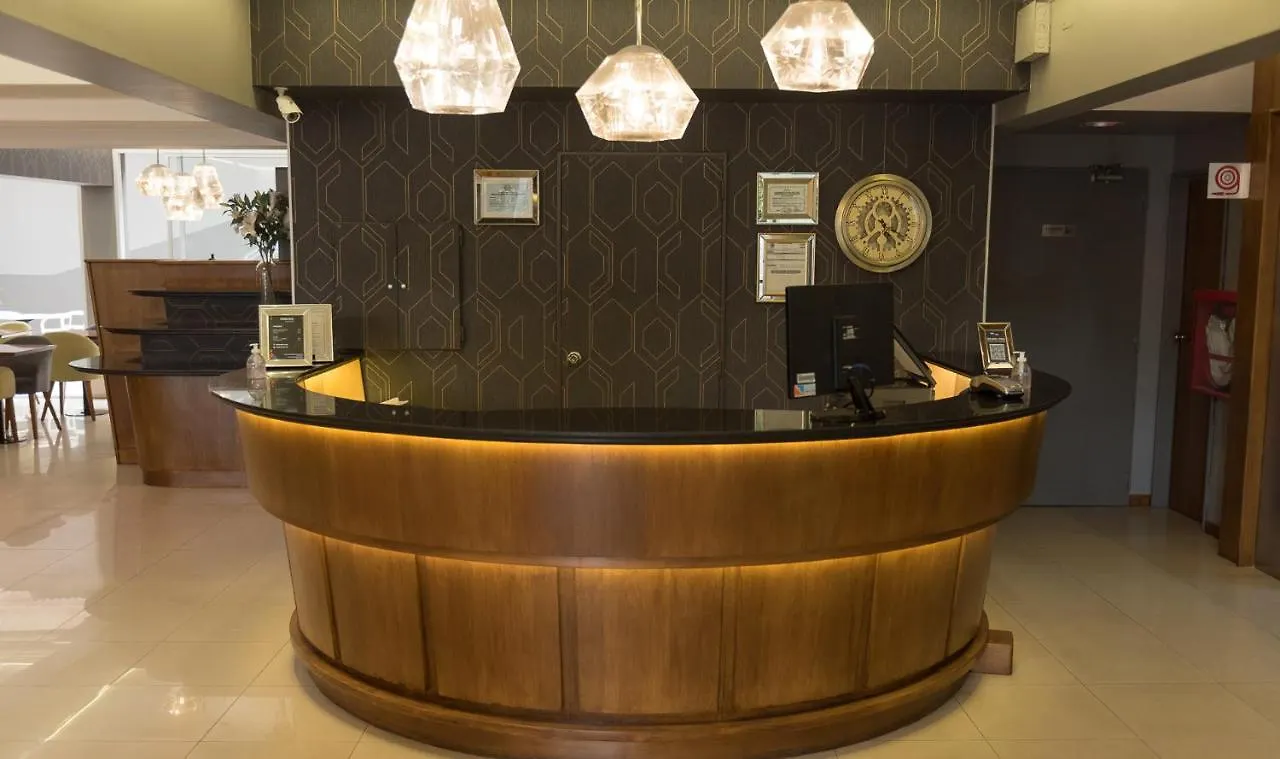 ***  Urbana Class Hotel Mendoza Argentinien