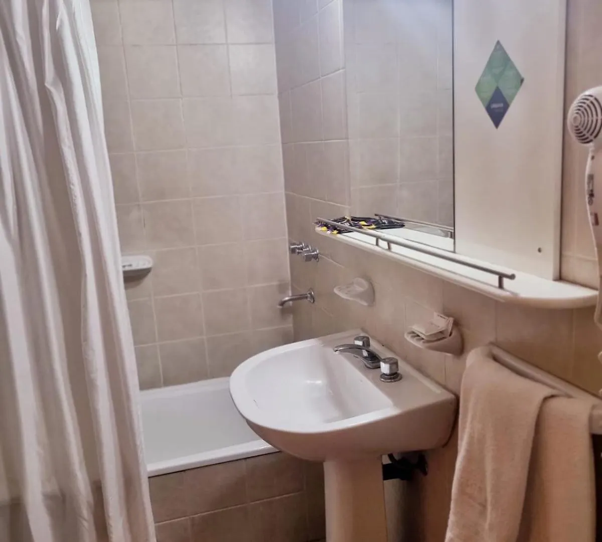 Urbana Class Hotel Mendoza 3*,