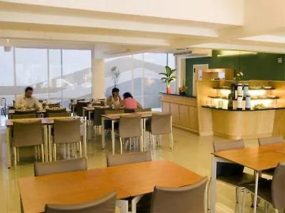 Urbana Class Hotel Mendoza
