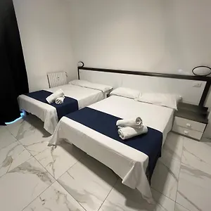  Apartamento Jcube Bocconi Italia